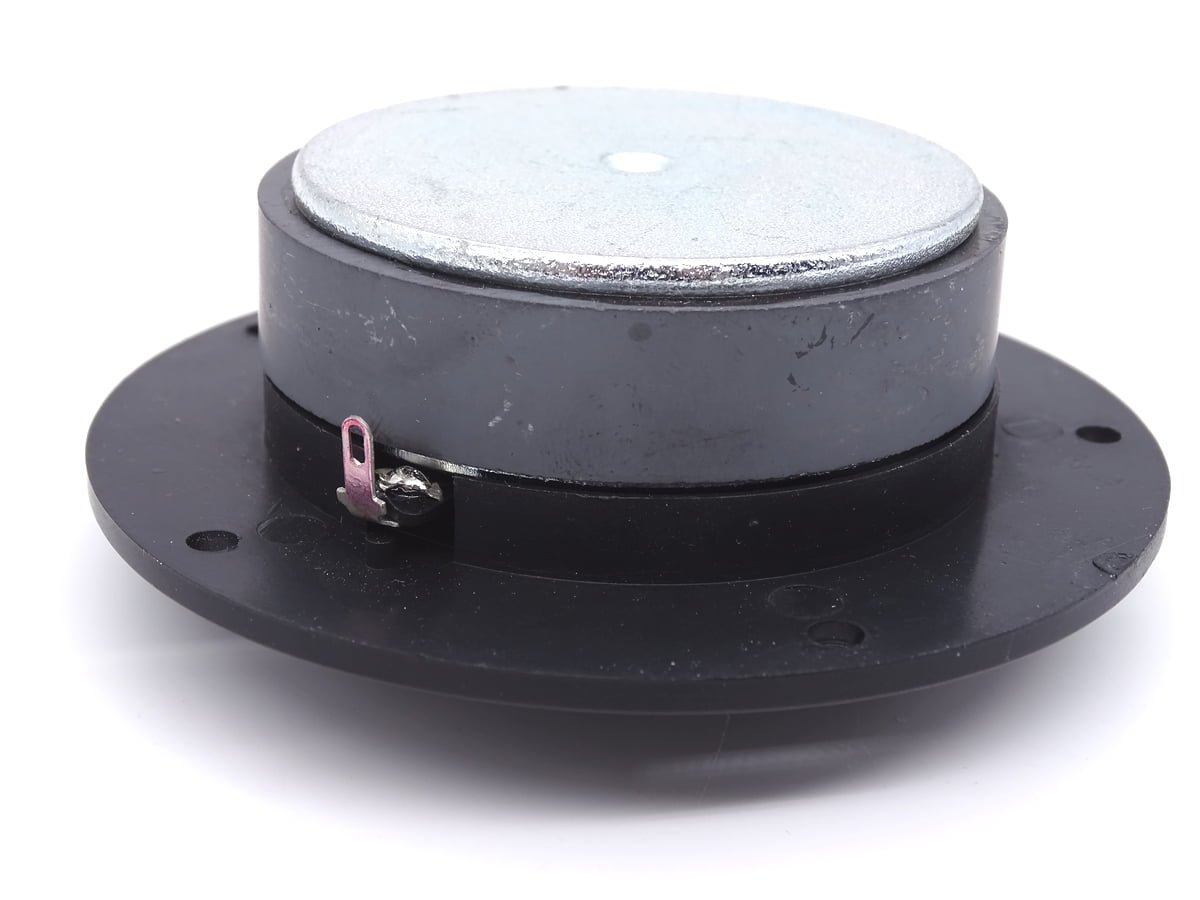 Tweeter Hi-Fi à dôme titane 10,3 cm 80 watts 8 Ohms 04 Tweeter Hi-Fi à dôme titane. 100 watts 8 ohms 103 mm